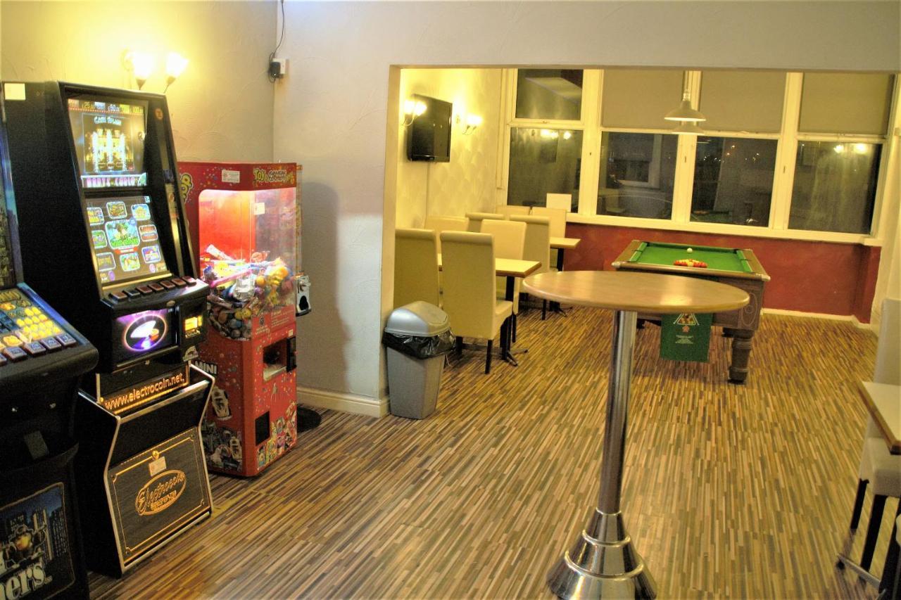 Myroomz Hollingdales Hotel, Blackpool